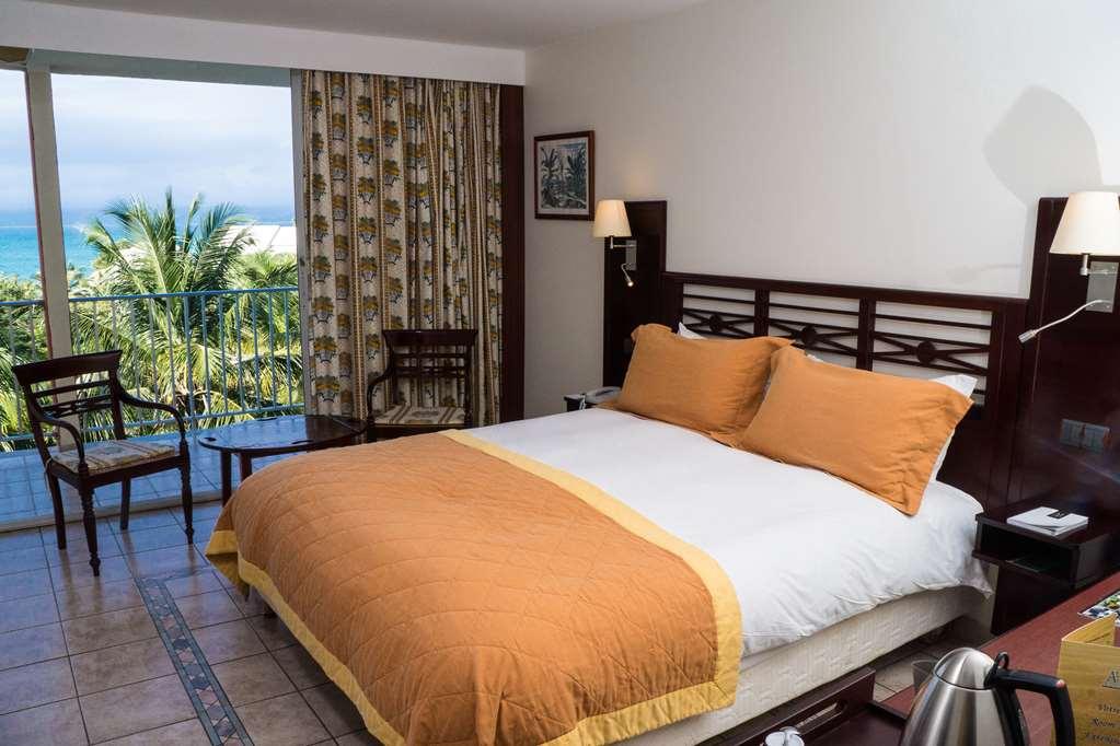 Auberge de la Vieille Tour Le Gosier  Zimmer foto