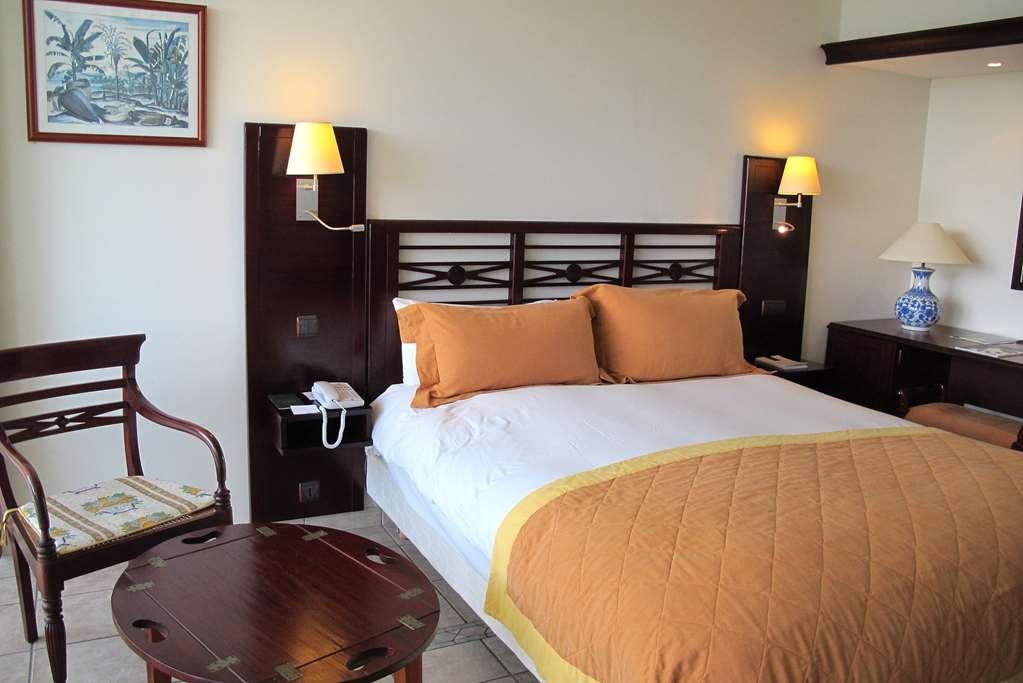 Auberge de la Vieille Tour Le Gosier  Zimmer foto